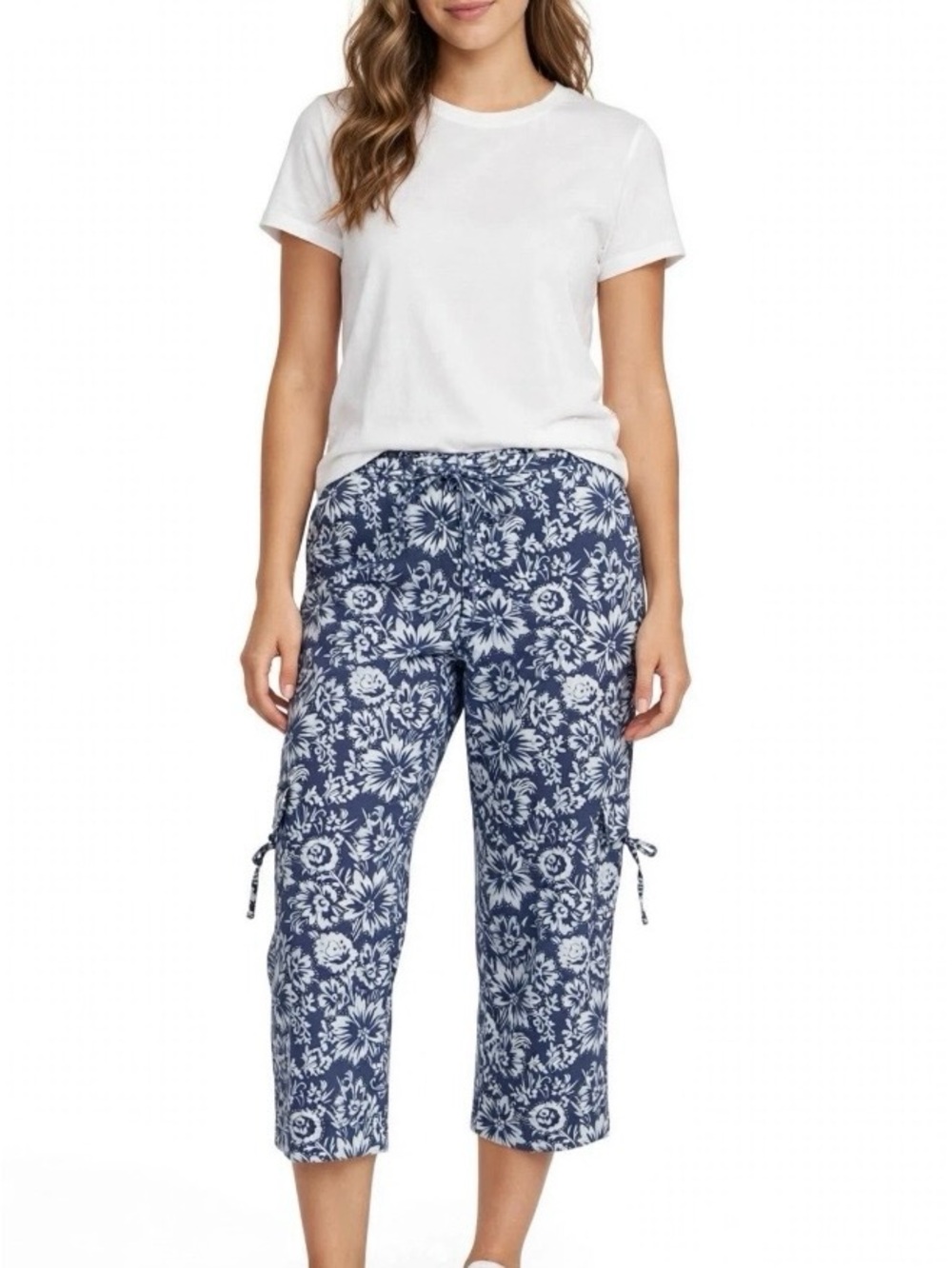 Y2K "Livvy" cargo capris — Size 8